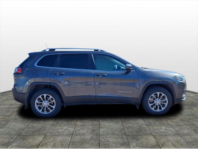2019 Jeep Cherokee Latitude Plus 4x4 2019 Jeep Cherokee Latitude Plus 4x4