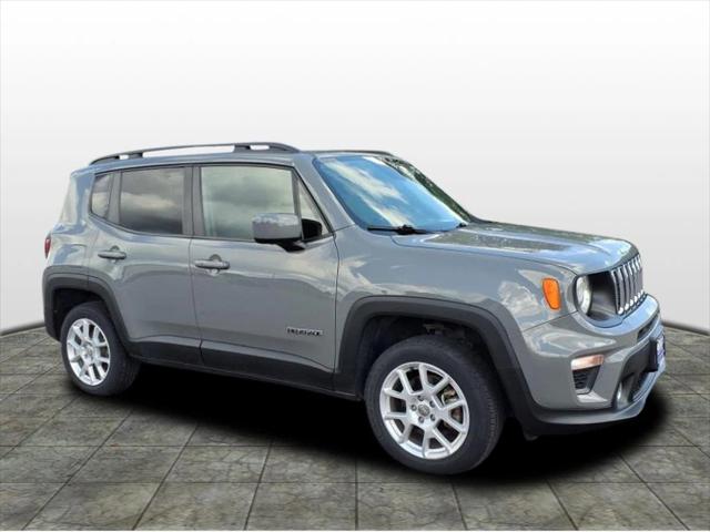 2020 Jeep Renegade Latitude 4X4 2020 Jeep Renegade Latitude 4X4