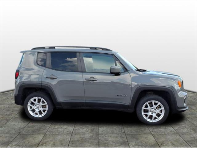 2020 Jeep Renegade Latitude 4X4 2020 Jeep Renegade Latitude 4X4
