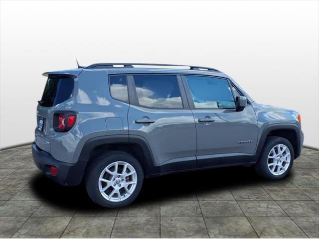 2020 Jeep Renegade Latitude 4X4 2020 Jeep Renegade Latitude 4X4