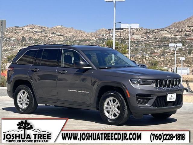 2023 Jeep Grand Cherokee Laredo 4x4