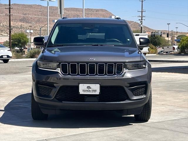 2023 Jeep Grand Cherokee Laredo 4x4