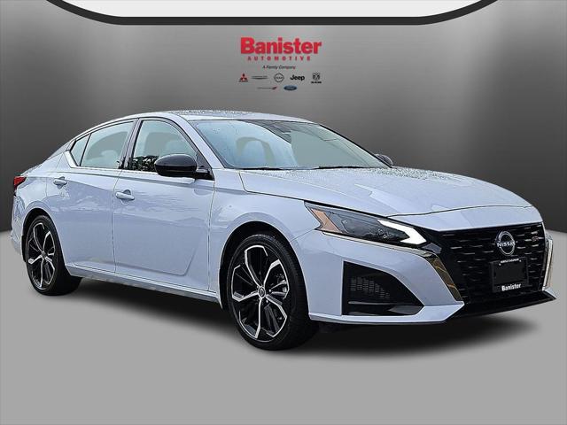 2025 Nissan Altima SR FWD 2025 Nissan Altima SR FWD