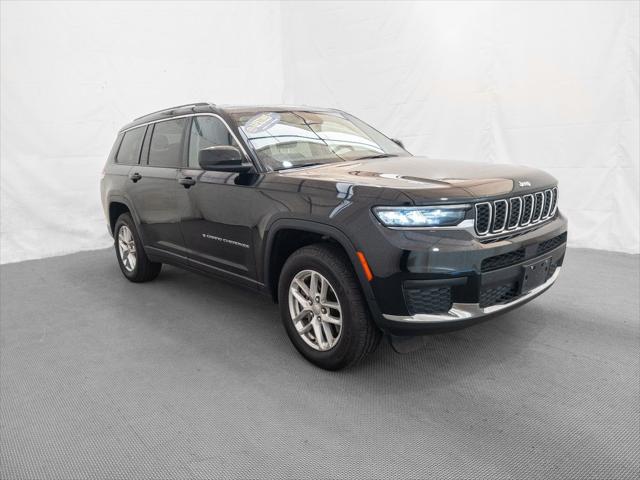2022 Jeep Grand Cherokee L Laredo 4x4
