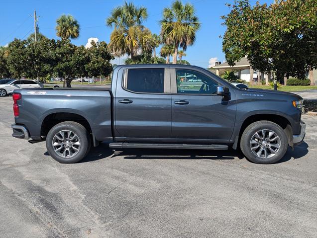 2022 Chevrolet Silverado 1500 LTD 4WD Crew Cab Short Bed LT with 2FL