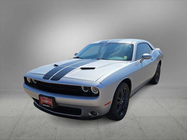 2021 Dodge Challenger SXT AWD