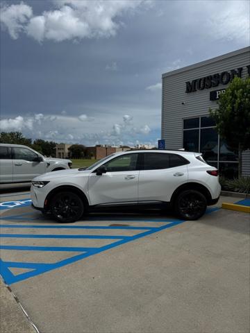 2023 Buick Envision Essence FWD