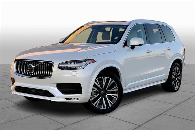 2022 Volvo XC90 T5 Momentum 7 Passenger 2022 Volvo XC90 T5 Momentum 7 Passenger
