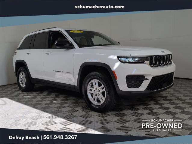 2023 Jeep Grand Cherokee Laredo 4x4