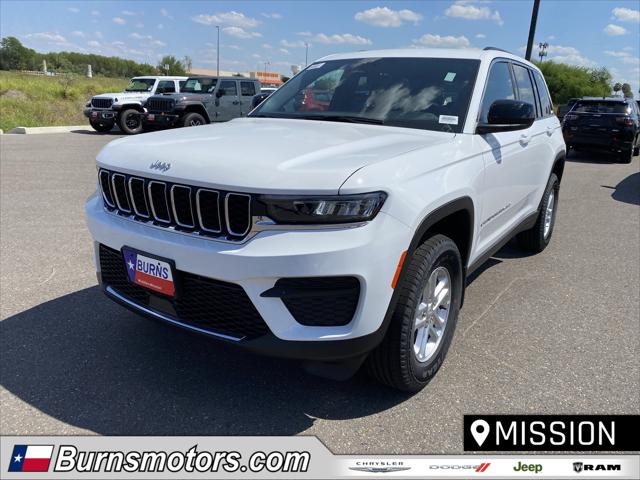 2025 Jeep Grand Cherokee GRAND CHEROKEE LAREDO 4X2