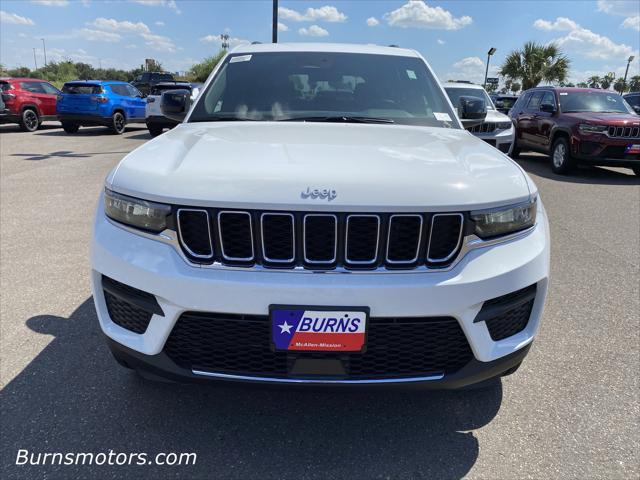 2025 Jeep Grand Cherokee GRAND CHEROKEE LAREDO 4X2