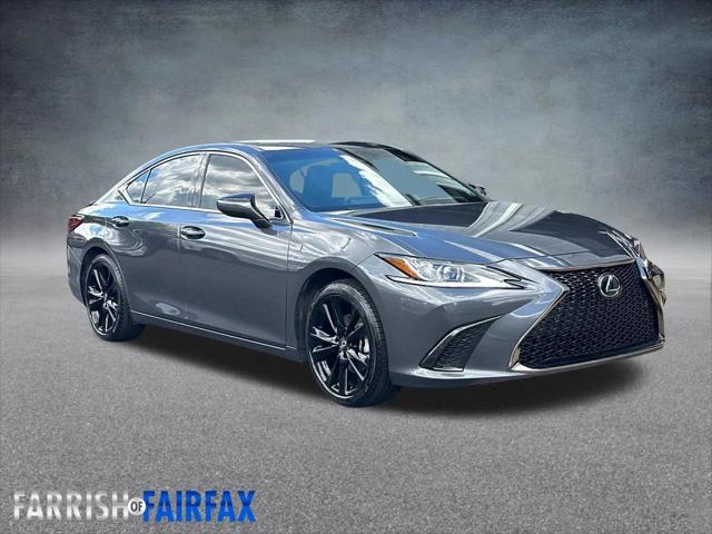 2023 Lexus ES 300h F SPORT Handling
