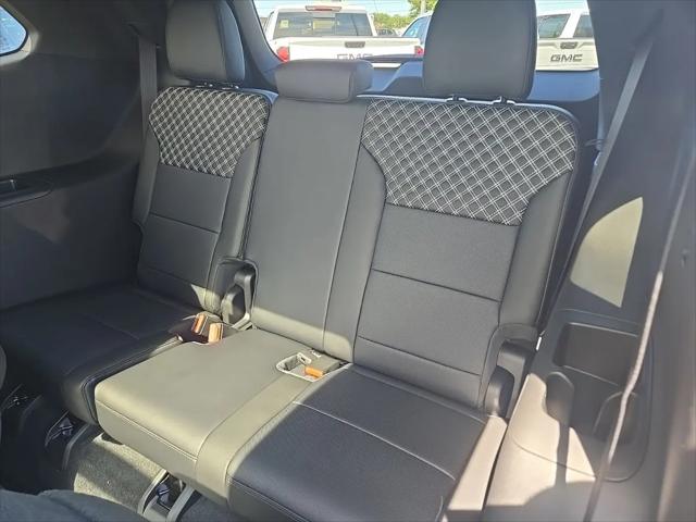 2026 GMC Acadia AWD Denali