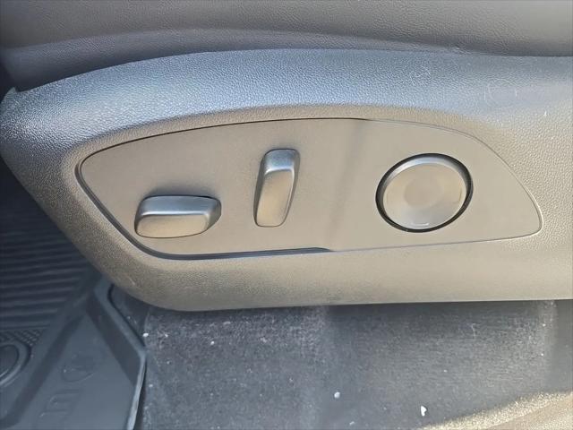2026 GMC Acadia AWD Denali