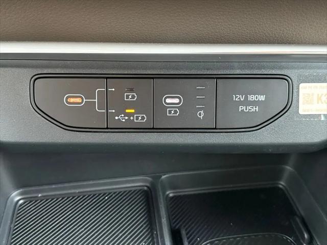 2026 Kia Carnival MPV EX