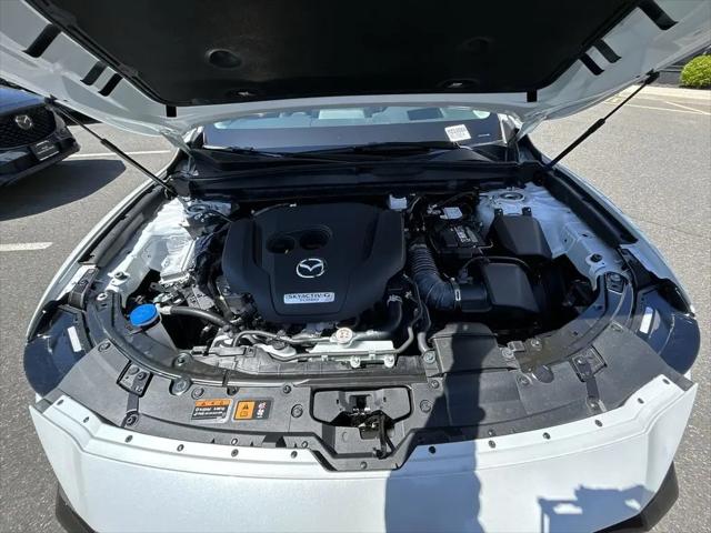 2025 Mazda CX-50 2.5 Turbo Premium Package