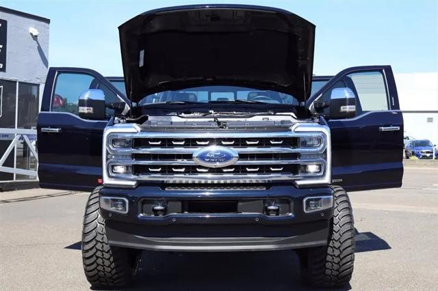 2024 Ford F-350 Platinum