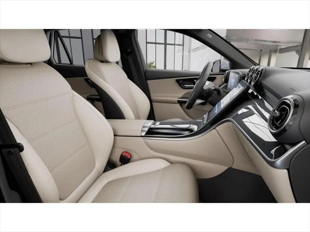 2025 Mercedes-Benz GLC 350e 4MATIC