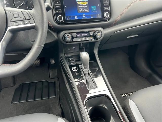 2024 Nissan Kicks SR Xtronic CVT