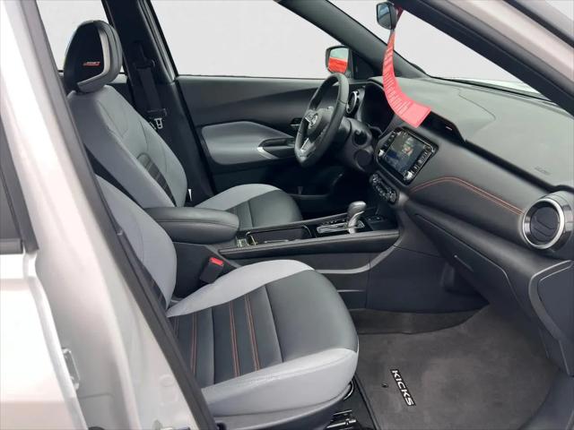 2024 Nissan Kicks SR Xtronic CVT