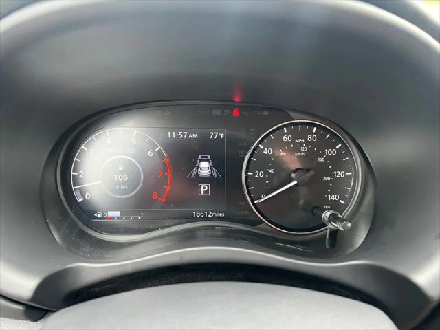 2024 Nissan Kicks SR Xtronic CVT