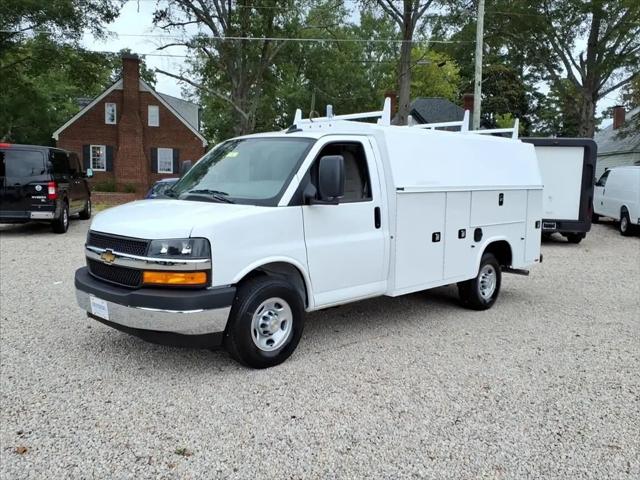 2025 Chevrolet Express Cutaway Work Van