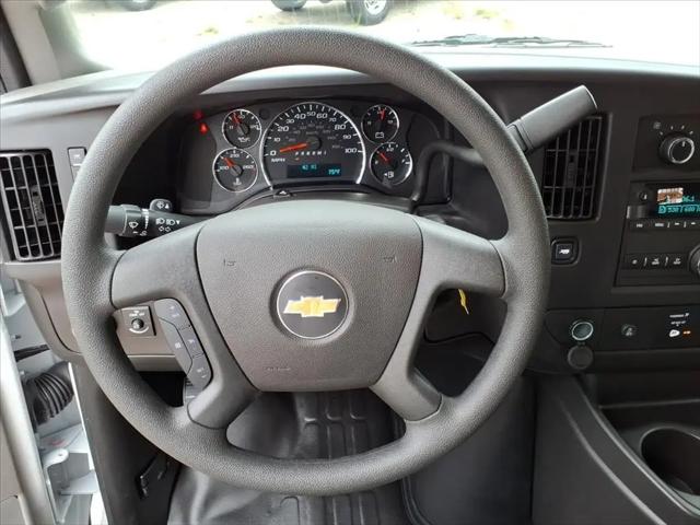 2025 Chevrolet Express Cutaway Work Van