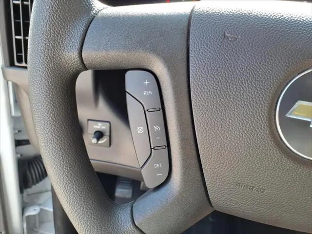 2025 Chevrolet Express Cutaway Work Van