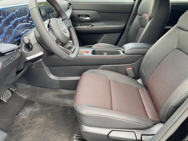 2025 Nissan Kicks SR Intelligent AWD