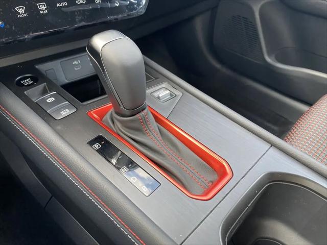 2025 Nissan Kicks SR Intelligent AWD