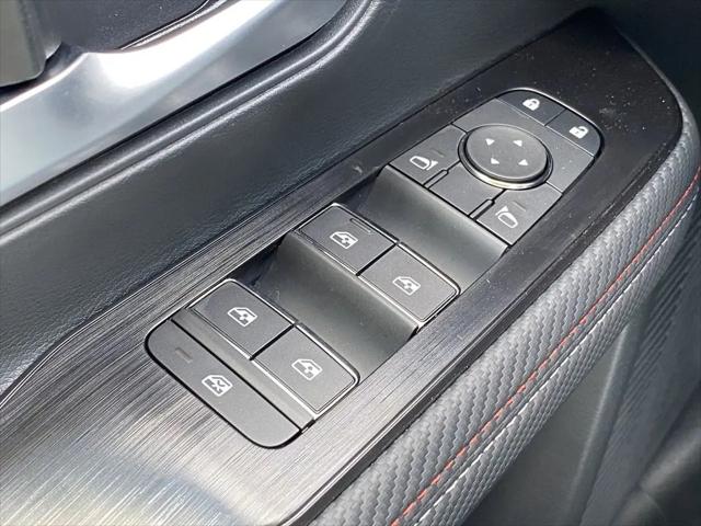 2025 Nissan Kicks SR Intelligent AWD