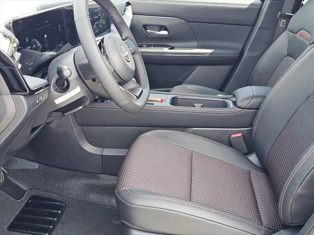 2025 Nissan Kicks SR Intelligent AWD