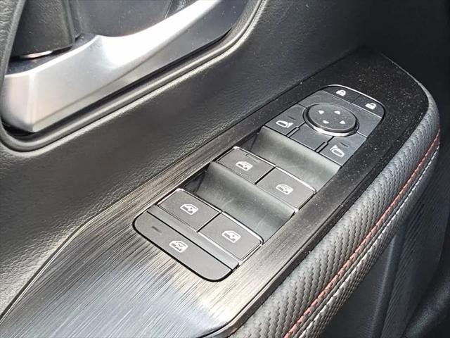 2025 Nissan Kicks SR Intelligent AWD