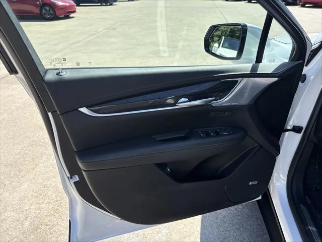 2023 Cadillac XT5 FWD Premium Luxury