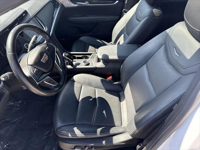 2023 Cadillac XT5 FWD Premium Luxury
