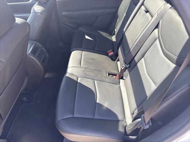 2023 Cadillac XT5 FWD Premium Luxury