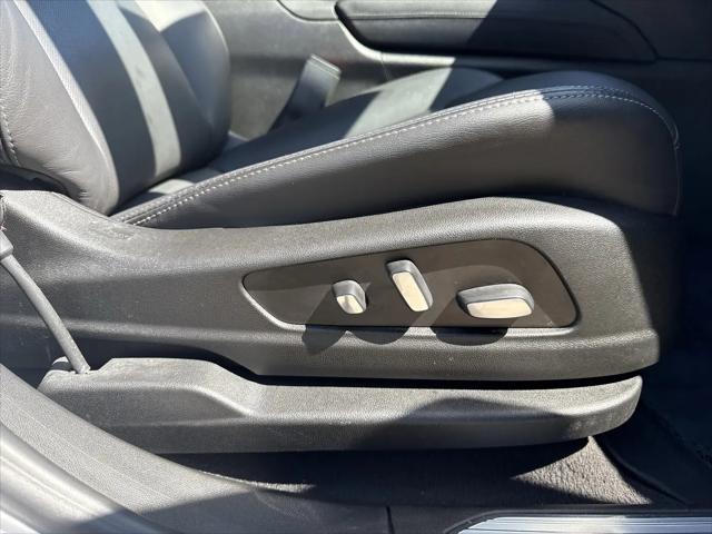 2023 Cadillac XT5 FWD Premium Luxury