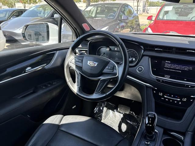 2023 Cadillac XT5 FWD Premium Luxury