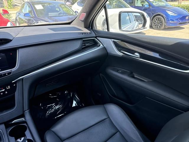 2023 Cadillac XT5 FWD Premium Luxury