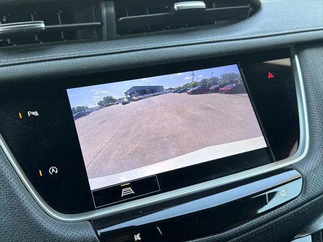 2023 Cadillac XT5 FWD Premium Luxury