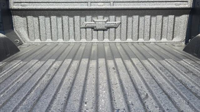 2026 Chevrolet Silverado 1500 4WD Crew Cab Short Bed Custom Trail Boss
