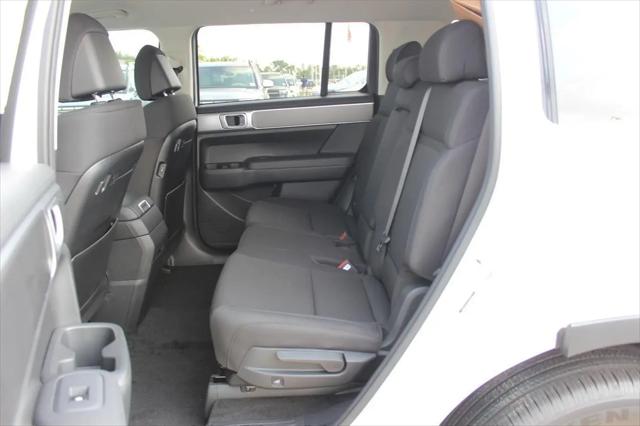 2026 Hyundai Santa Fe Hybrid SE