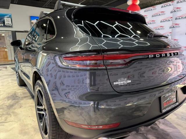 2020 Porsche Macan Base