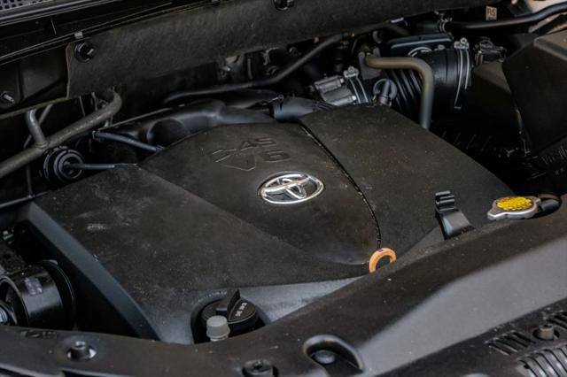2017 Toyota Highlander SE