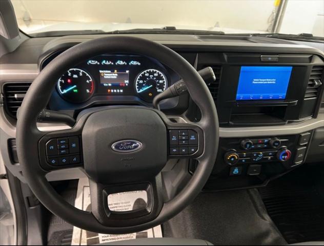 2025 Ford F-550 XL