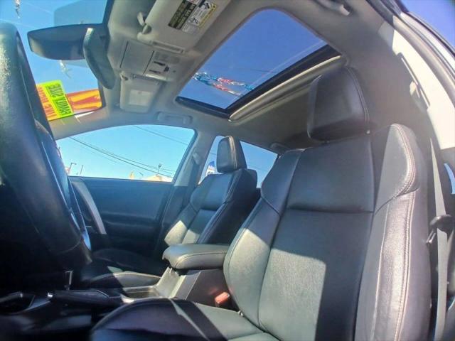 2017 Toyota RAV4 Platinum