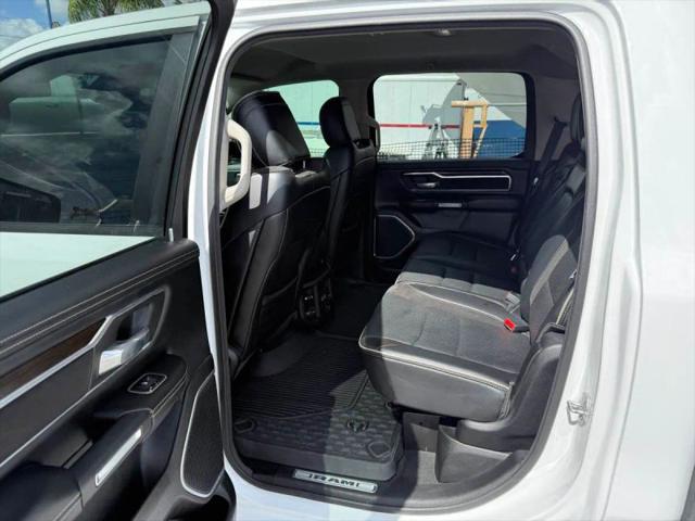 2022 Ram 1500 Laramie Crew Cab 4x4 57 Box