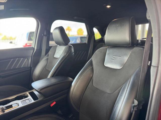 2021 Ford Edge ST