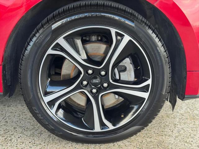 2021 Ford Edge ST