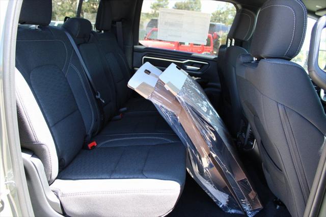 2025 Ram 1500 Big Horn Crew Cab 4x4 57 Box